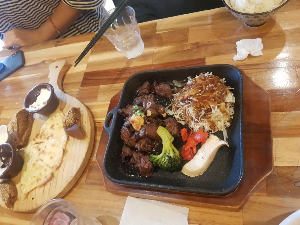클릭을 하시면 실제 이미지 크기로 보실 수 있습니다.