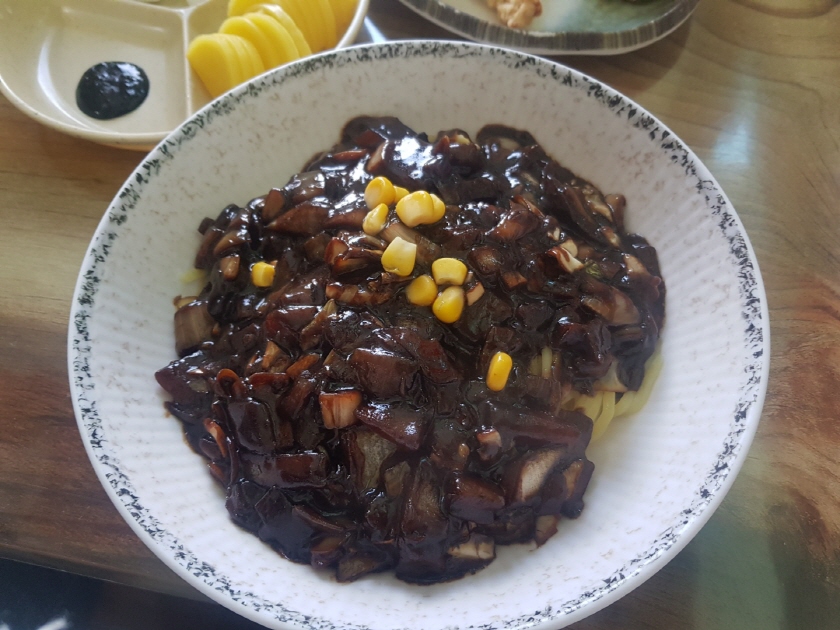 클릭을 하시면 실제 이미지 크기로 보실 수 있습니다.