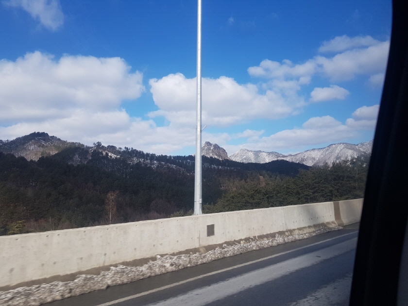 클릭을 하시면 실제 이미지 크기로 보실 수 있습니다.